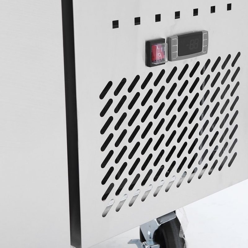 Underbench fridge